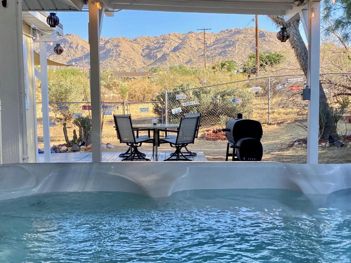 Float Pool, Hot Tub, Sauna, Views, Telescope-Skywatchers Haven Joshua Tree Dış mekan fotoğraf